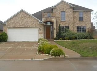 7041 San Luis Trl, Fort Worth, TX 76131
