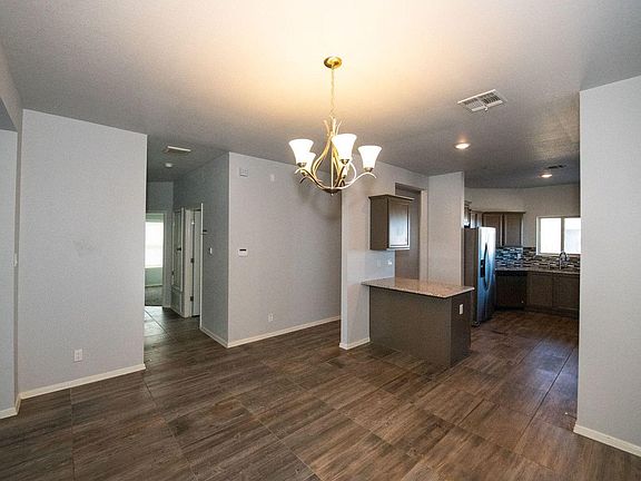 5th image of 14487 Eastbrook Dr