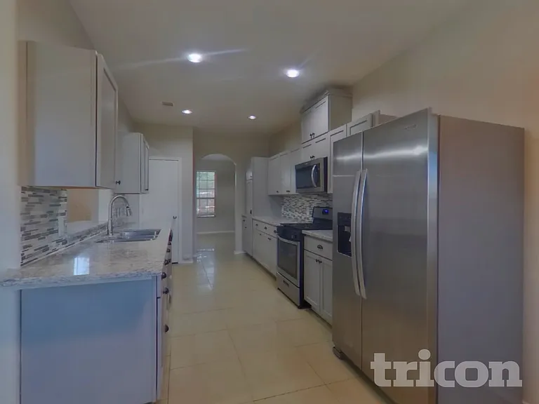 11430 Ryan Ct — Photo 5