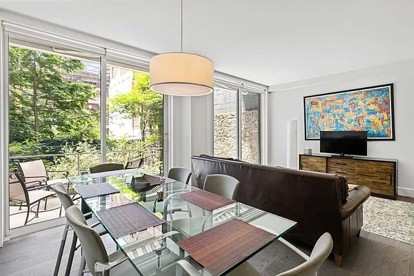 Rented by Nest Seekers International | media 4