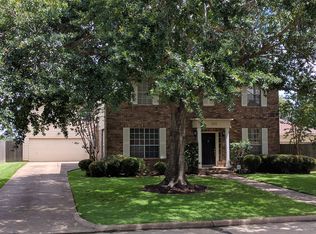 3155 Chesterfield Ln, Stafford, TX 77477