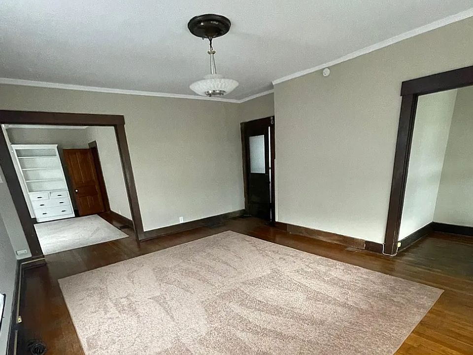 1st image of 204 S 14th St Unit 1