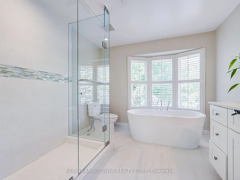 1273 Blackthorn Pl — Photo 22