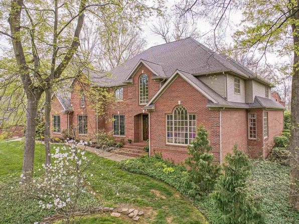 6444 Belle Rive Dr, Newburgh, IN 47630