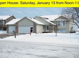 2128 E Briar Den Ct, Sioux Falls, SD 57108