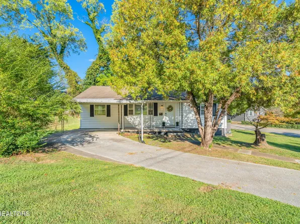 117 California Ave, Oak Ridge, TN 37830