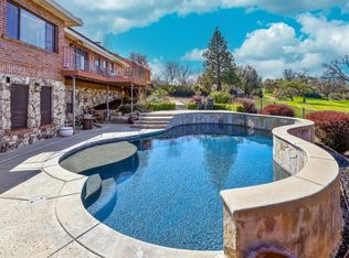 238 Saint Andrews Rd, Valley Springs, CA 95252