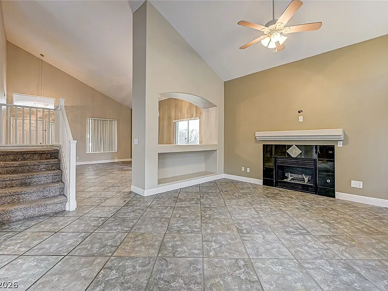 317 Greenleaf Glen St — Photo 14