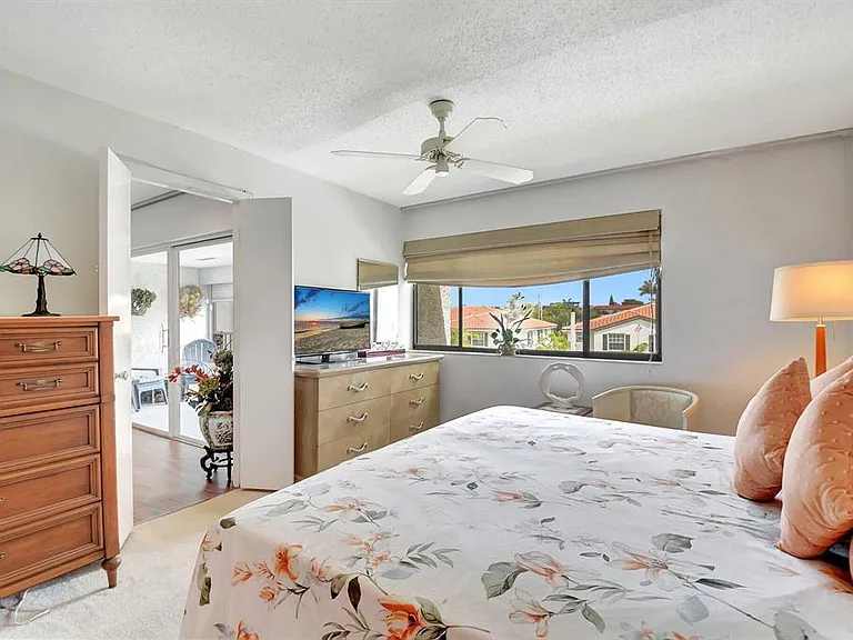 4070 Tivoli Ct #307 — Photo 26