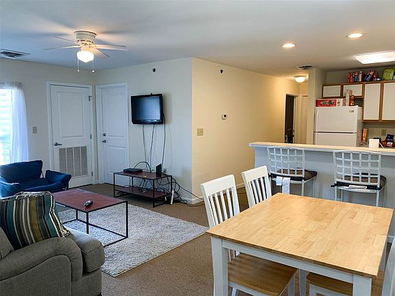 4th image of 515 Davis Mills Dr APT 201