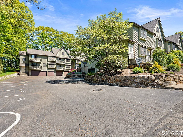 500 Glendale Ave #6 — Photo 37