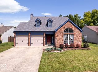 7740 Jamestown Dr S, Fishers, IN 46038