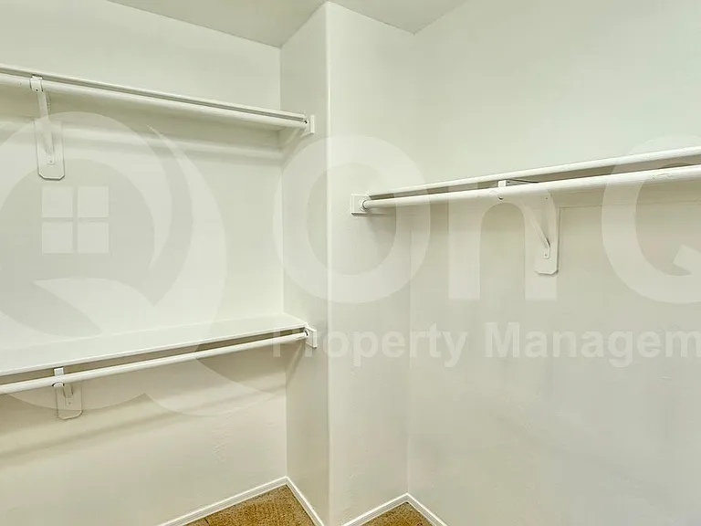 27822 N 47th St — Photo 23