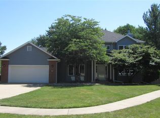 66 Rita Lyn Ct, Iowa City, IA 52245