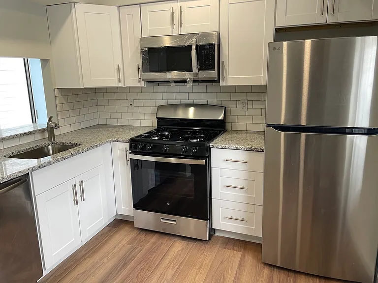 1909 Woodbridge Commons Way — Photo 15