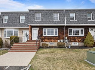 10 Gladys Dr, Spring Valley, NY 10977