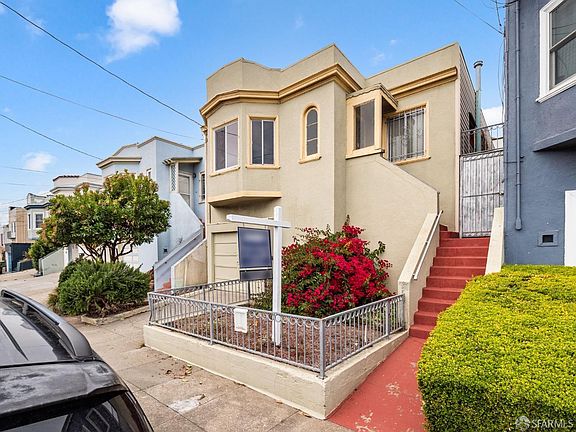 2nd image of 36 Farallones St
