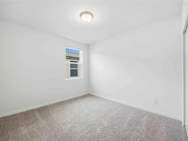 5009 Katrina Dr — Photo 11