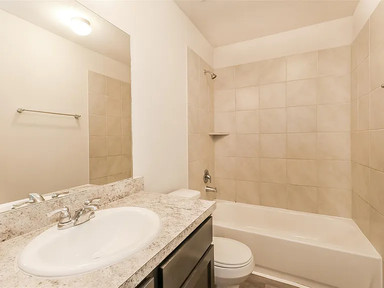3229 Chunk Dr — Photo 14