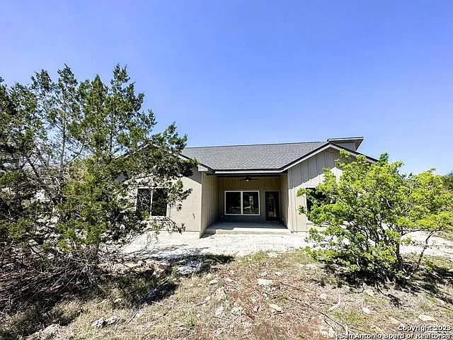 102 George Erath — Photo 22
