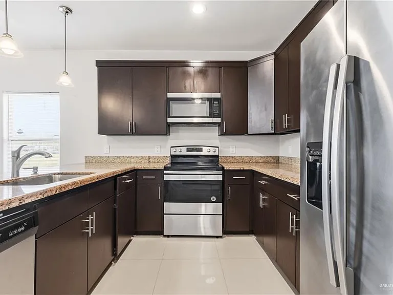 6306 Lancelot Dr — Photo 4