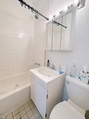 Rented by Living New York | media 12