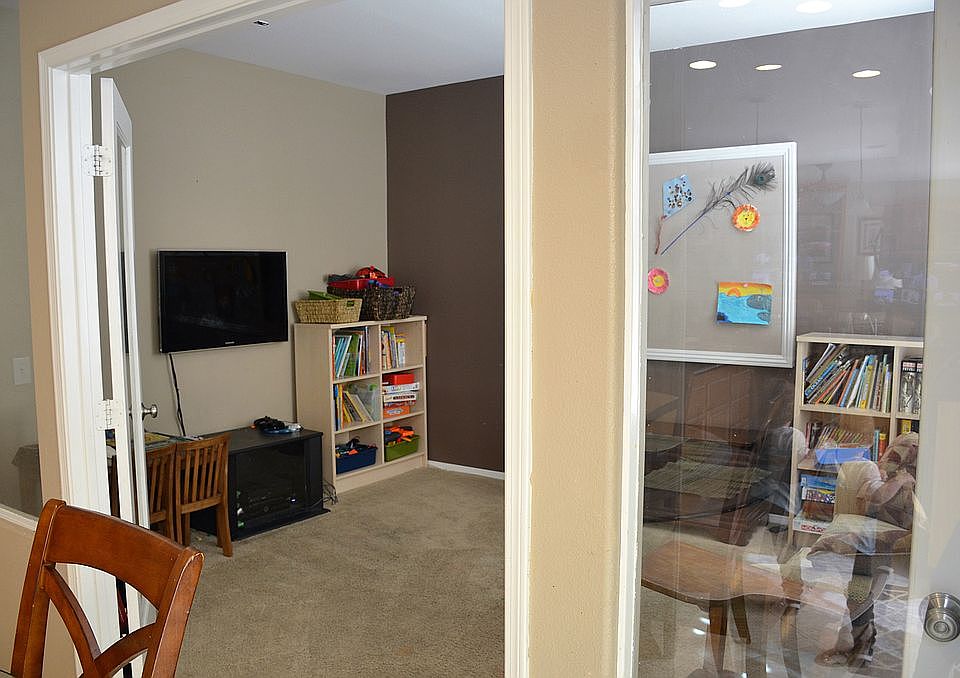 1st image of 3735 Deerlodge Cir