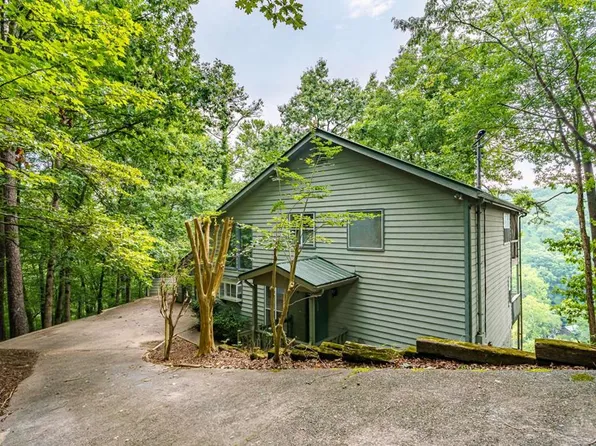 108 Oval Ct, Ellijay, GA 30540