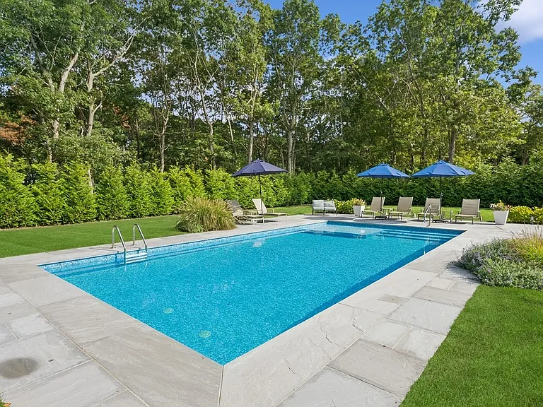 35 Hollow Ln — Photo 31