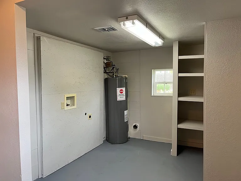 804 French St — Photo 12