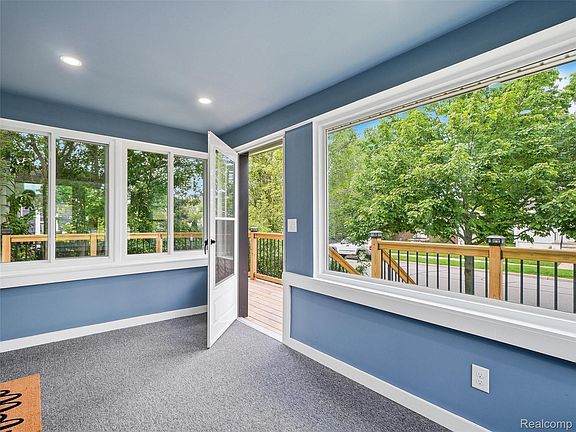 3rd image of 480 Ardmore Dr