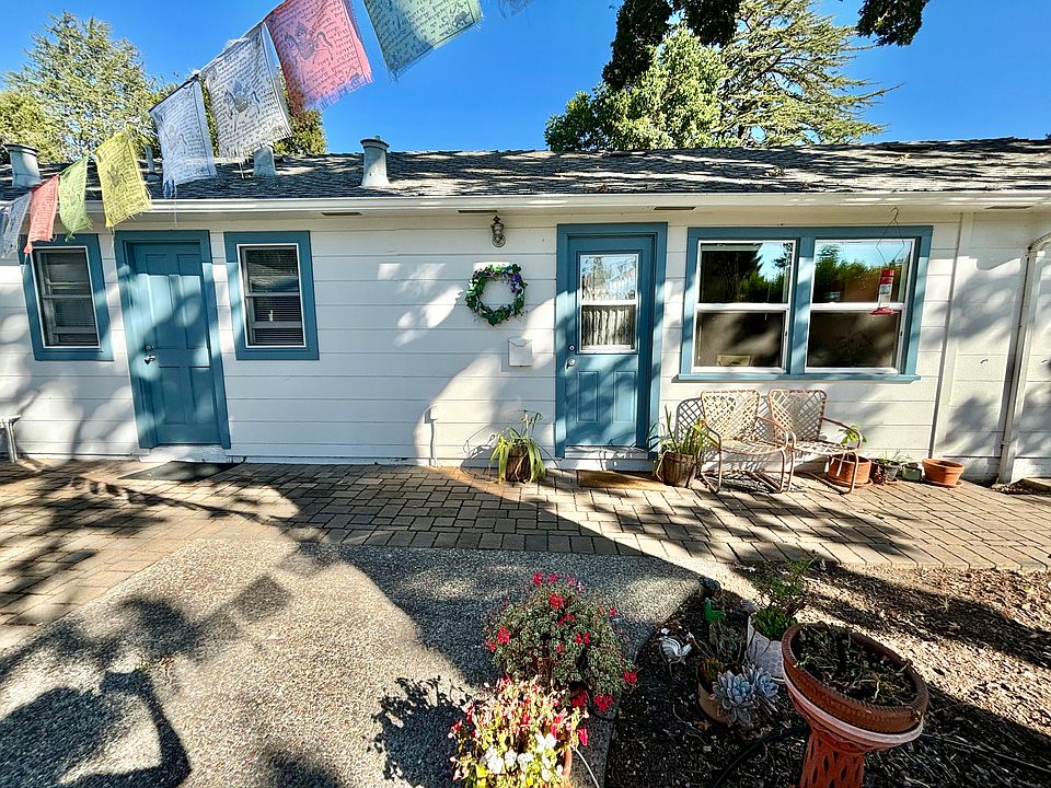 1st image of 999 Olive St