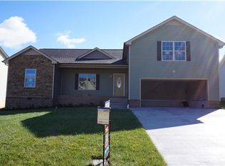 152 Verisa Dr, Clarksville, TN 37043