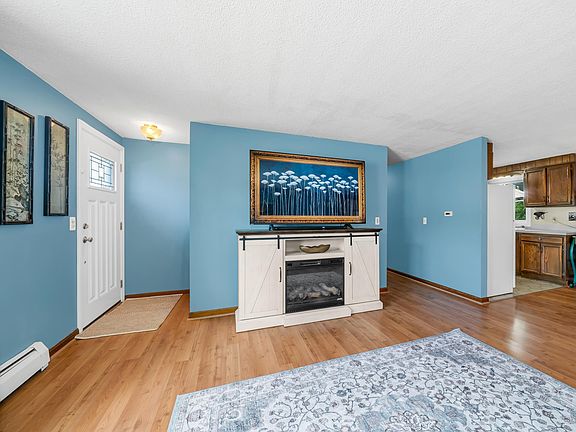 2nd image of 17 Willey Street