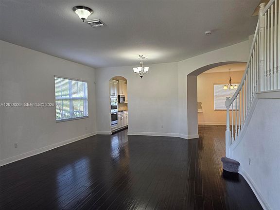 3rd image of 8671 Lakeside Bnd