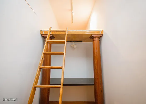 Rented by Citi Habitats | media 7