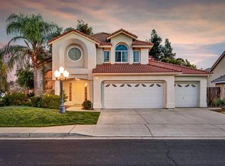 2692 Morris Ave, Clovis, CA 93611