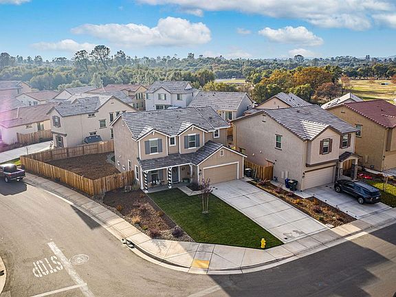 4th image of 514 Dandelion Dr