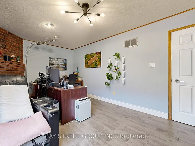 65 Bessarion Rd — Photo 32