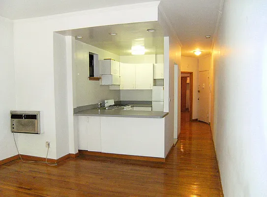 Rented by City Connections Realty | media 26