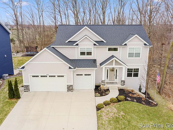 2nd image of 8089 Eagle Peak Dr
