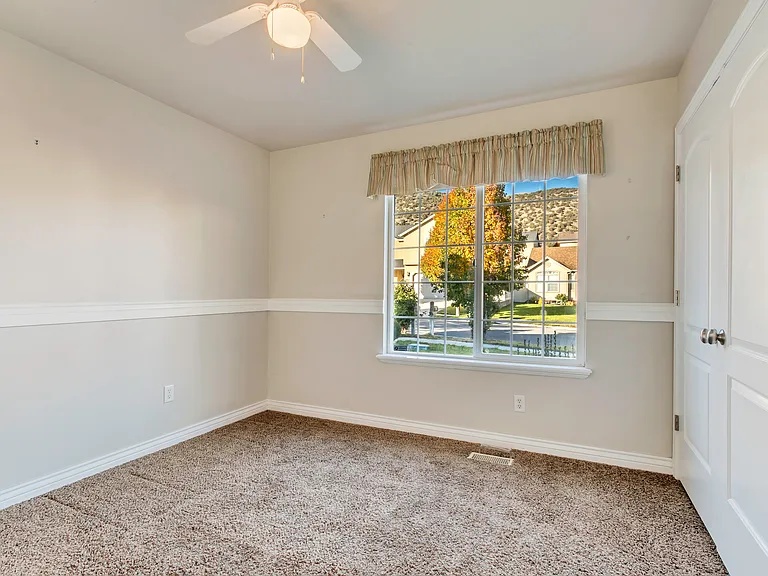 6924 N Chippewa Dr — Photo 11