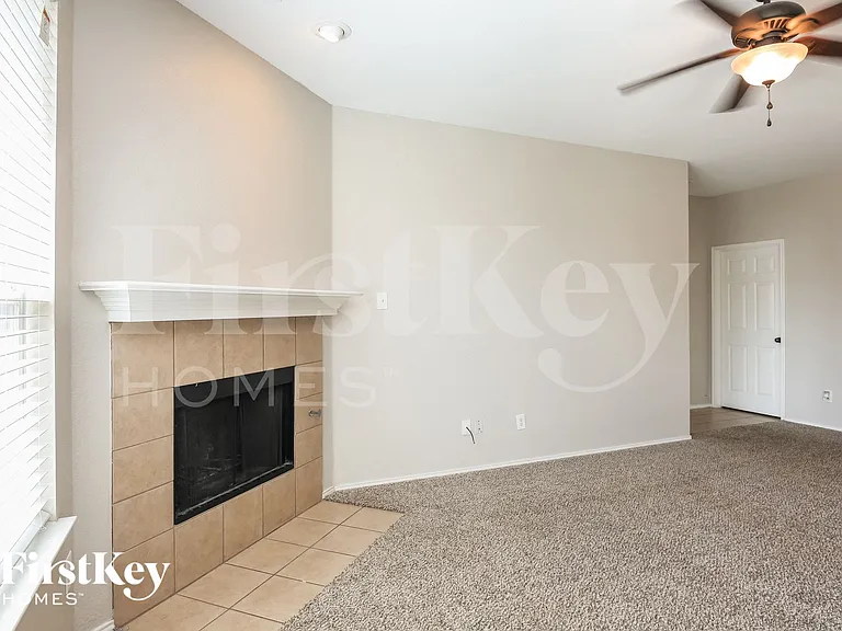 6032 Blazing Star Dr — Photo 2