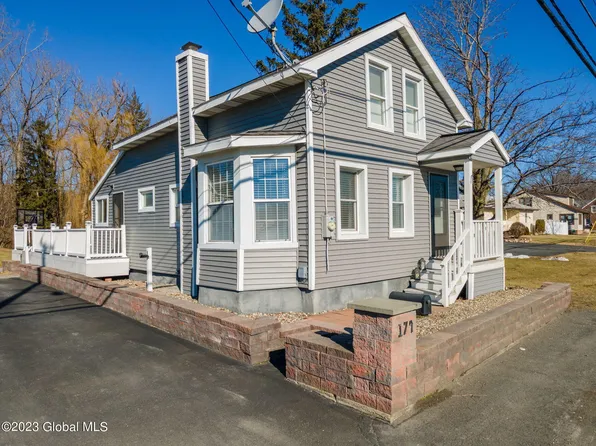 174 3rd Street, Waterford, NY 12188