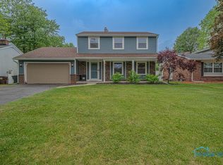 3849 Sylvan Wood Dr, Sylvania, OH 43560