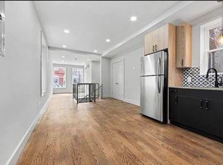 610 Maple St #1L, Brooklyn, NY 11203