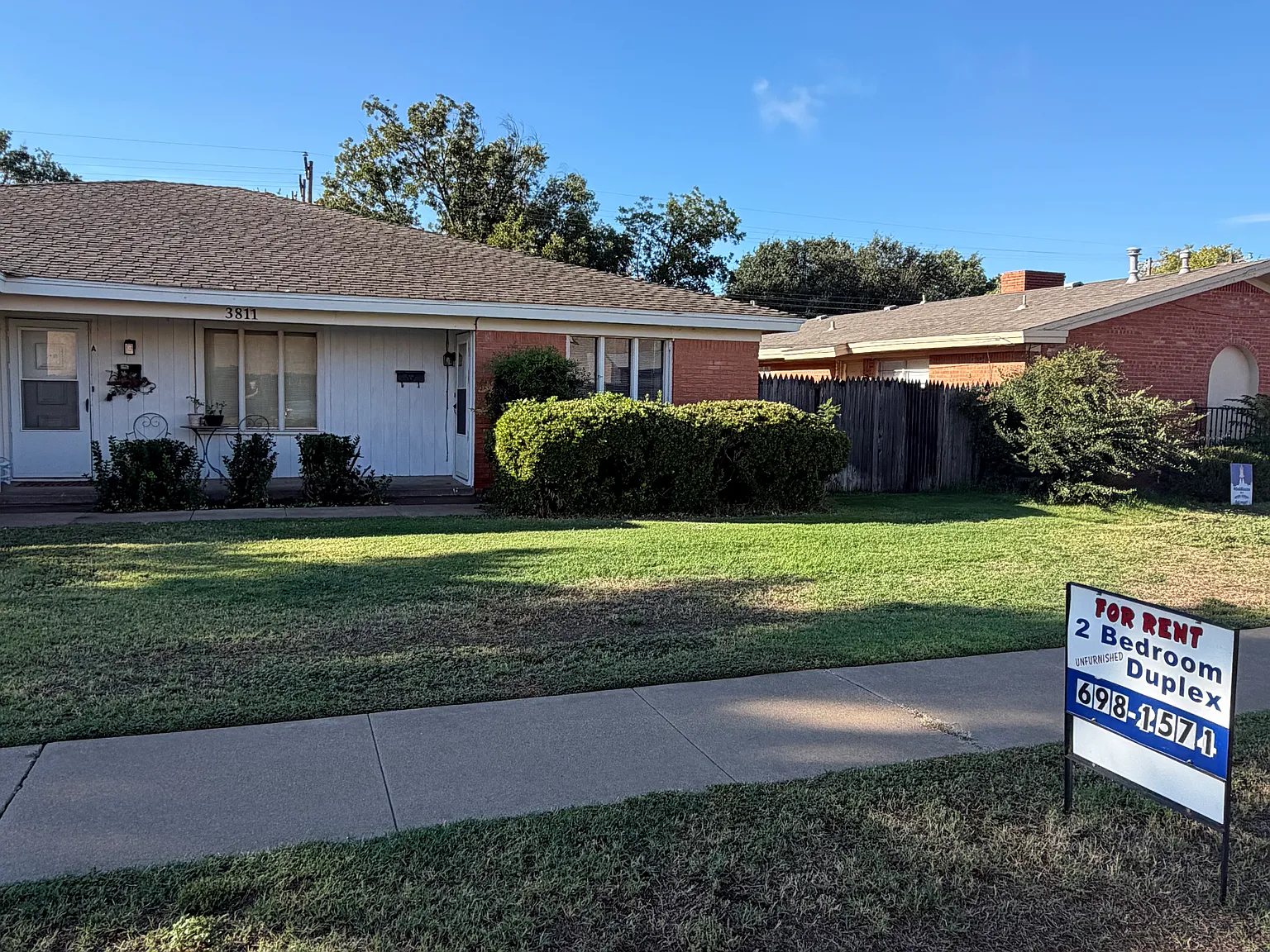2 bed, 1100 sqft, $850 — Photo 1