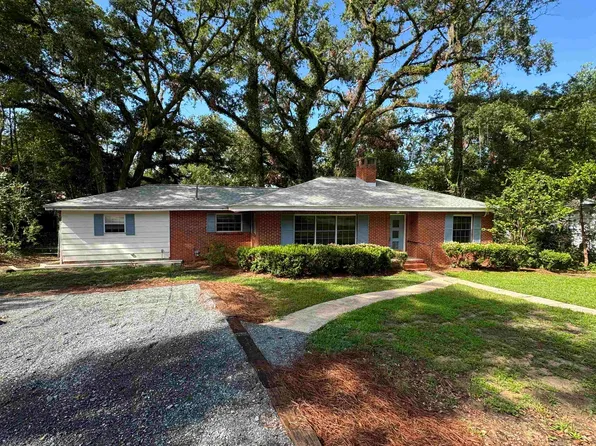 2213 Amelia Cir, Tallahassee, FL 32304