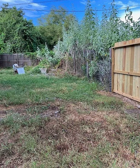 902 S Lamont St — Photo 10