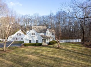 7 Sadlon Rd, Columbia, CT 06237